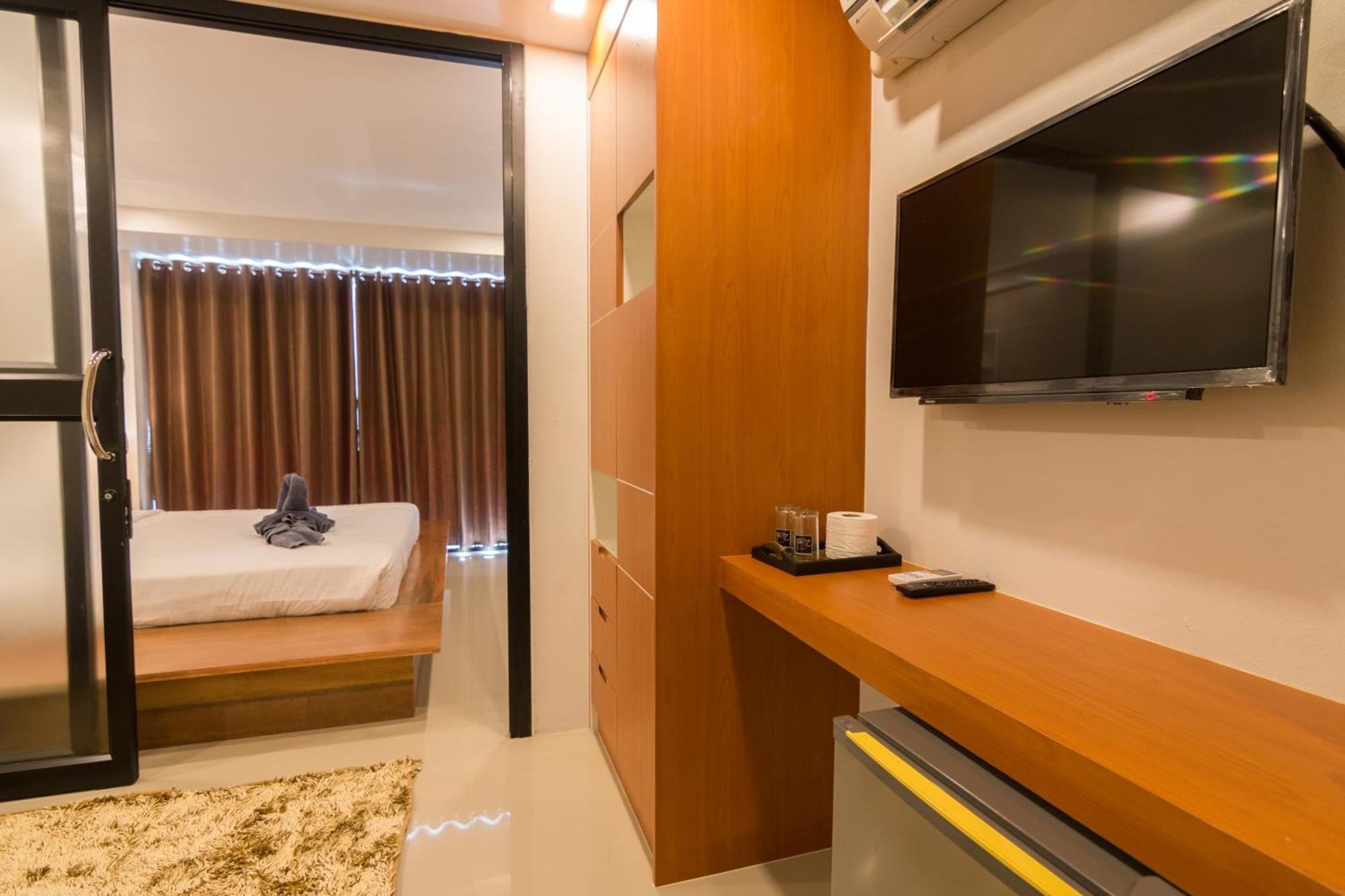 Апарт готель 2 Feel Bed Station Удонтхані Екстер'єр фото